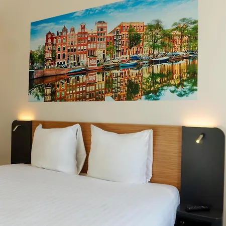 easyHotel Amsterdam Zaandam-2